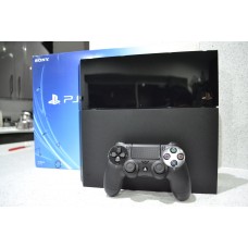 Console Playstation 4 Black 500GB + 01 Controle 